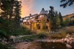 Gravity Haus - Vail CO